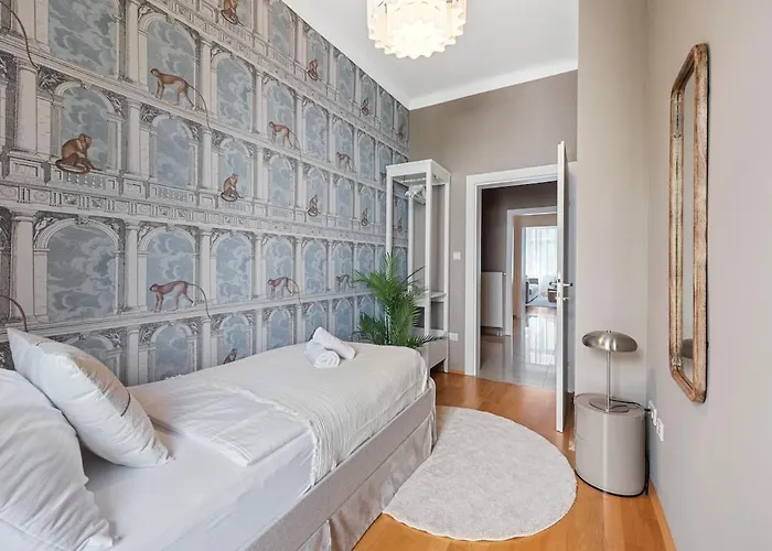 Modern 3br Near Center & Metro U6 דירה וינה